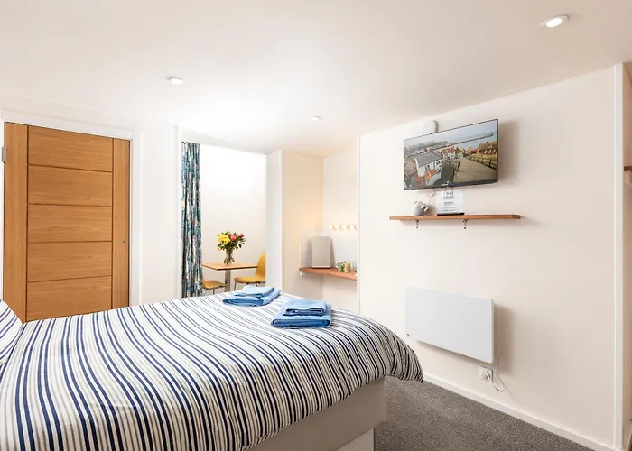 Capsule hotel Discovery House Whitby