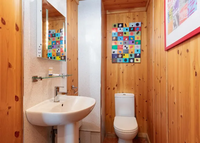 胶囊旅馆 Discovery House *