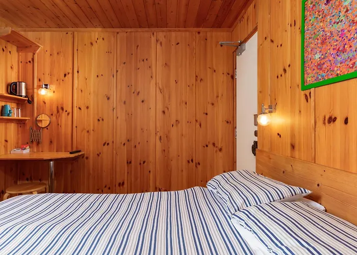 Discovery House Whitby